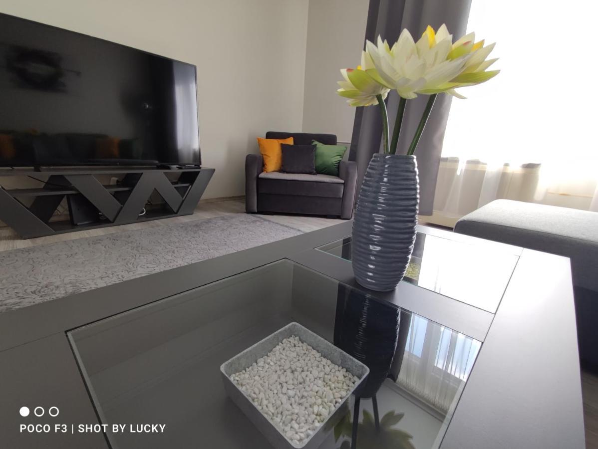 Central Greatforest Apartman Debrecen Ngoại thất bức ảnh