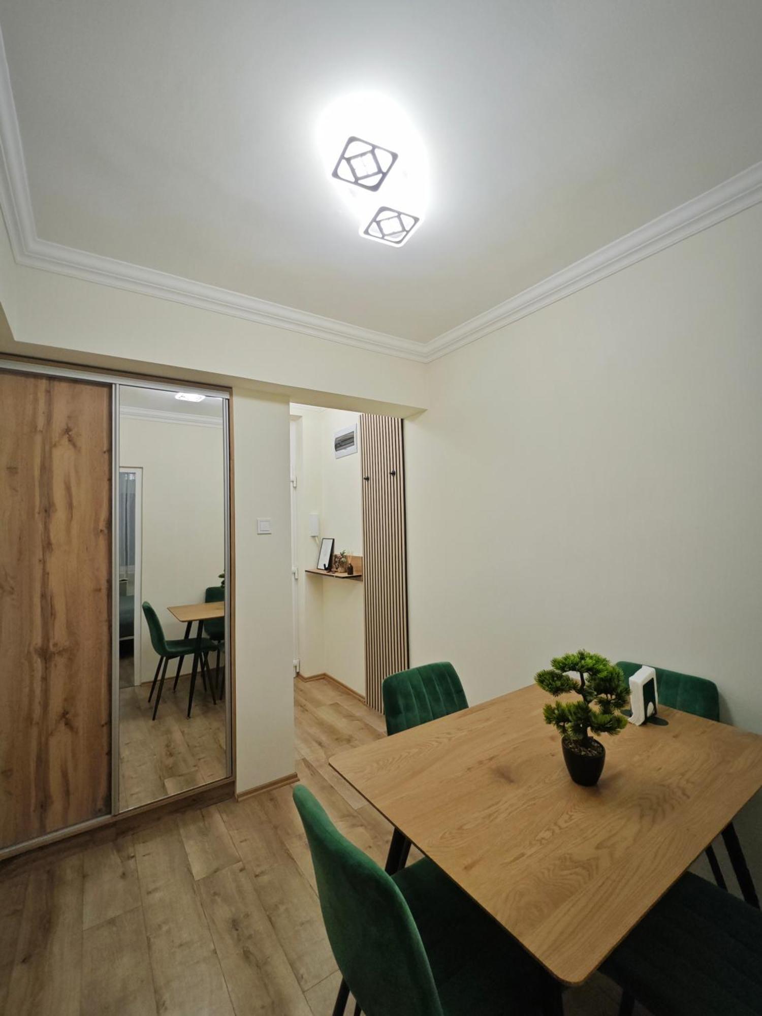 Central Greatforest Apartman Debrecen Ngoại thất bức ảnh